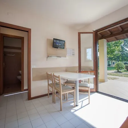 Holiday Homes In Sirmione/Gardasee 22174 Exterior photo